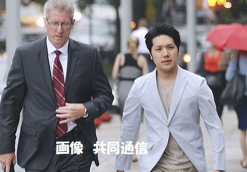 今週の週刊誌は文春と女性セブンに小室親子関連記事が載り、 タイトルがなかなか興味深かったのでした。 特に、女性セブンは 「小室圭 さん超VIP留学中断帰国!