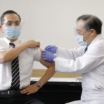 新型コロナウイルスの医療者ワクチン接種始まる ＊五輪次期会長に橋本聖子五輪大臣か？